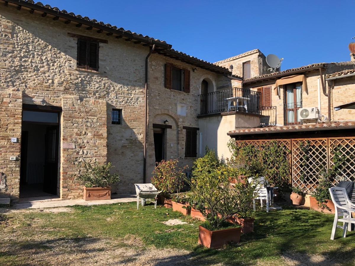 Agriturismo Camiano Piccolo Montefalco Exterior foto