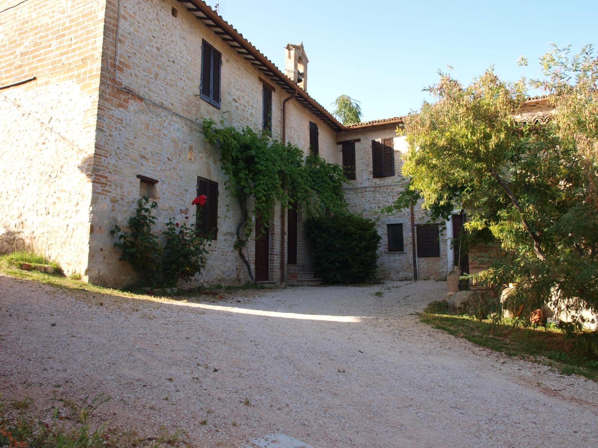Agriturismo Camiano Piccolo Montefalco Exterior foto
